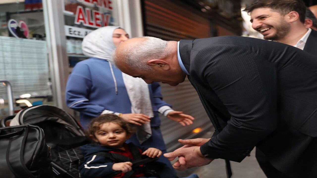 Milletvekili Hüseyin Özhan, Adıyaman'da Bayram Sevincini Paylaştı (Özel)