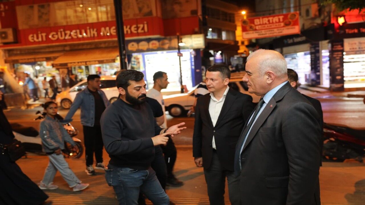 Milletvekili Hüseyin Özhan, Adıyaman'da Bayram Sevincini Paylaştı3 (Özel)