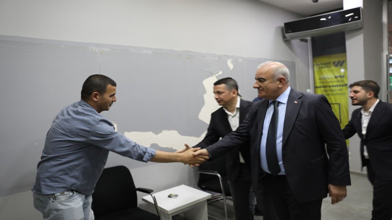 Milletvekili Hüseyin Özhan, Adıyaman'da Bayram Sevincini Paylaştı4 (Özel)
