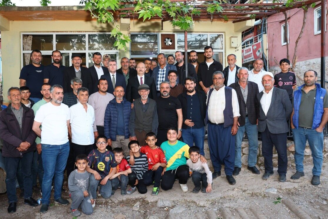 Vali Küçük Şehrin En Ücra Köşelerine Gitti9