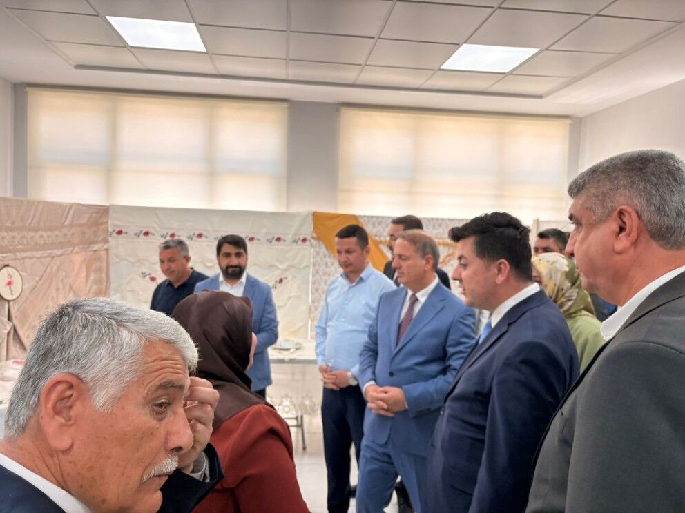 Adıyaman Halk Eğitimi Yıl Sonu Sergisi Açıldı2
