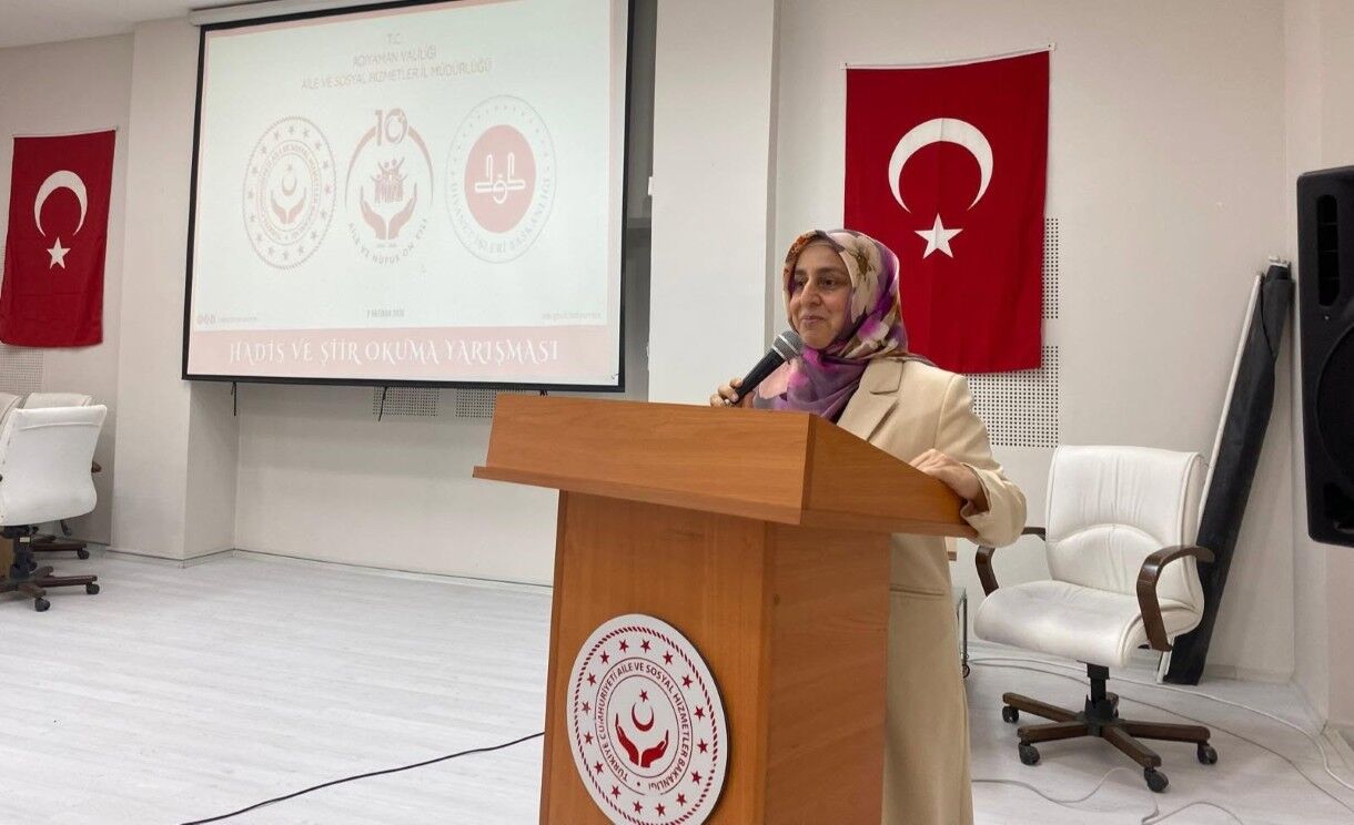 Adıyaman'da Çocuklar Hadis Ve Şiirde Yarıştı