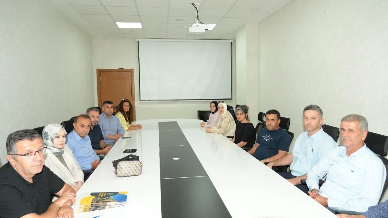 Adıyamanlı Öğretmenlere Katılım Belgesi Takdimi1