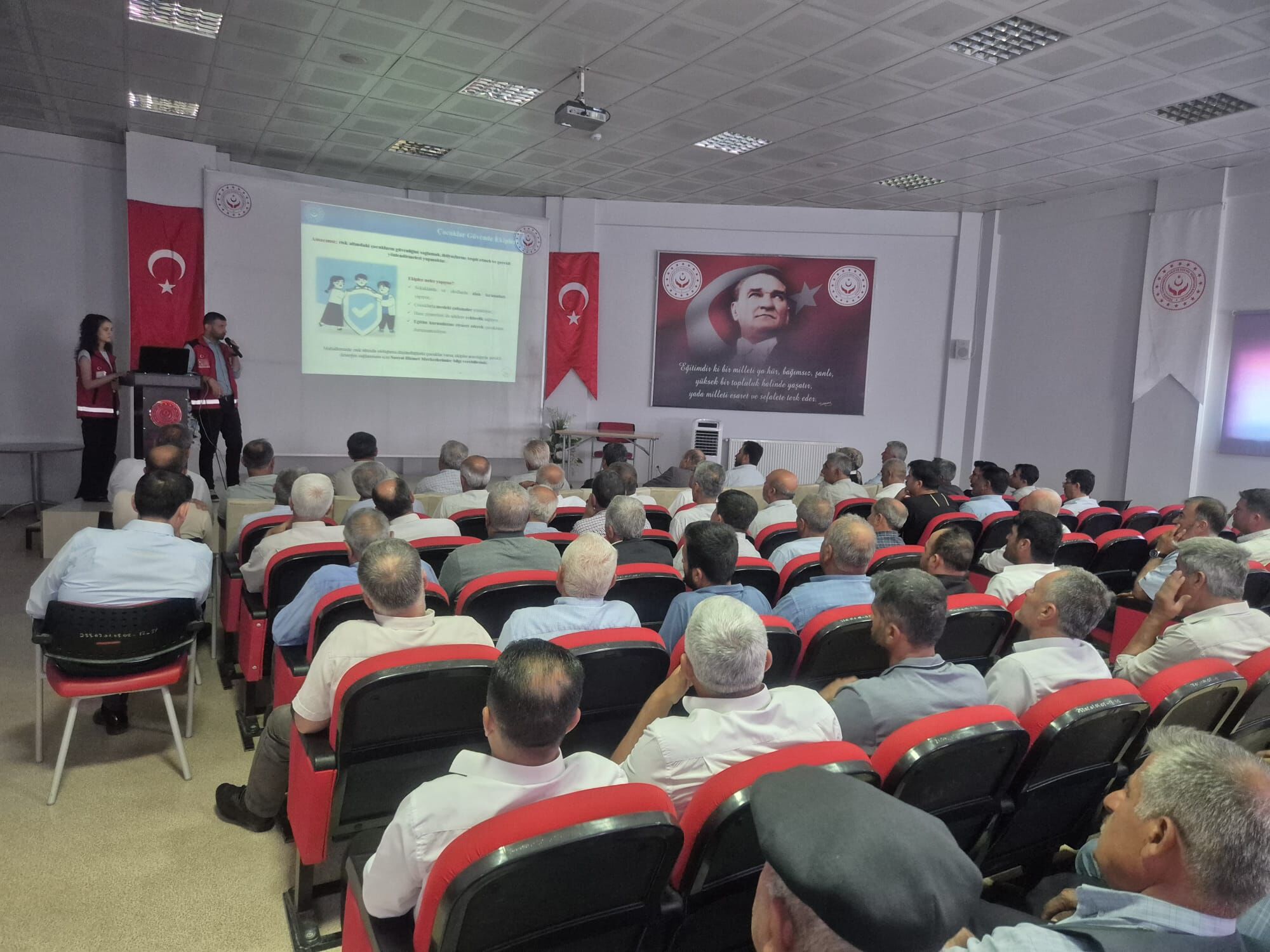 Besni Muhtarlarına Sosyal Destekler Tanıtıldı2
