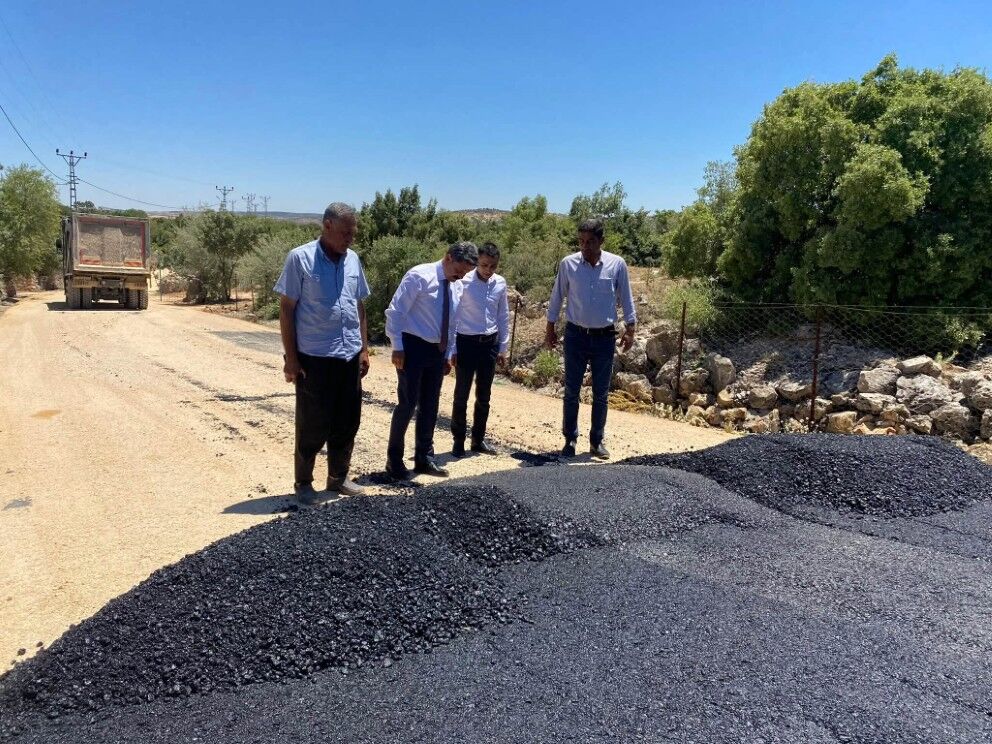Besni Uzunkuyu Yolunda Asfalt Çalışması İncelendi2