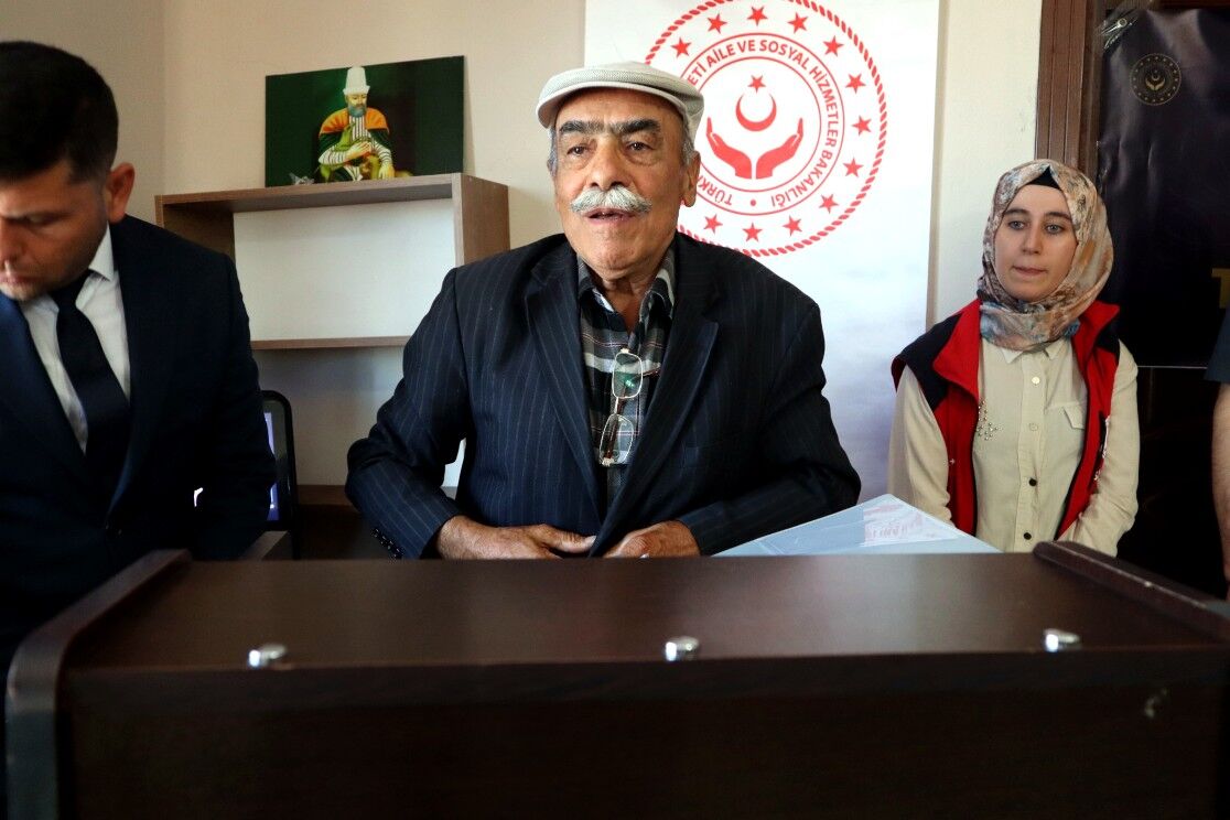 Besni'de Aşure Günü'nde Birlik Ve Beraberlik Mesajı Cuma Pektaş Dede