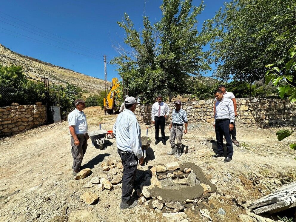 Besni'de Yol Ve Altyapı Çalışmaları Devam Ediyor1