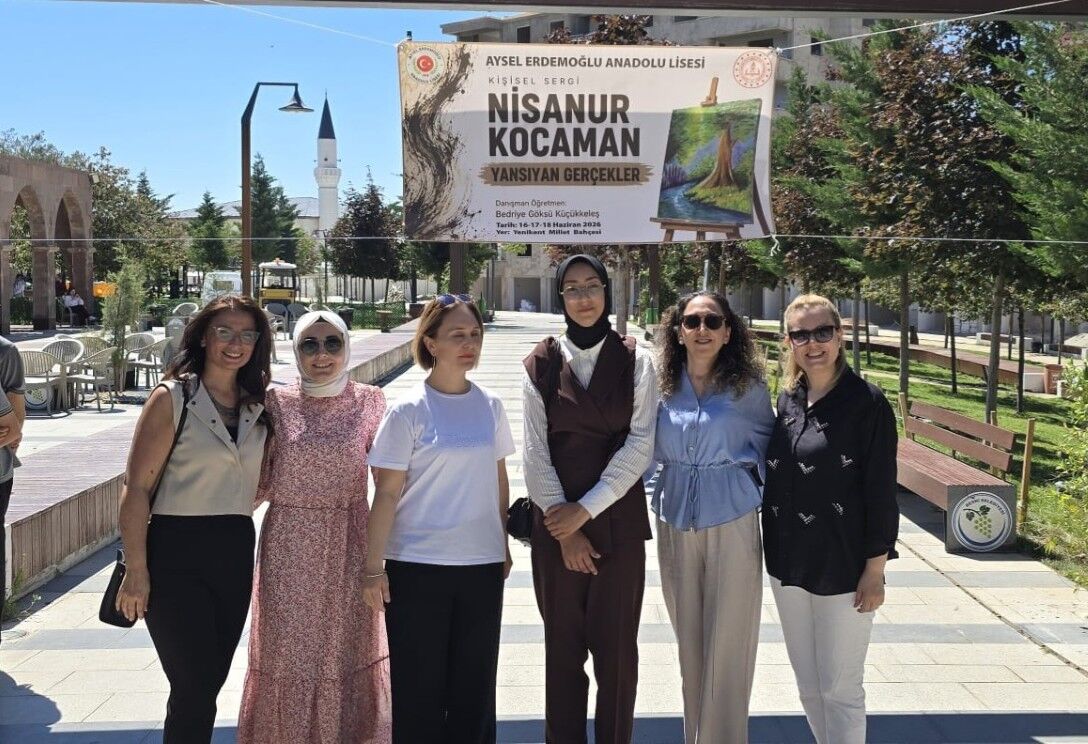 Besnili Nisanur'dan İlk Kişisel Resim Sergisi6