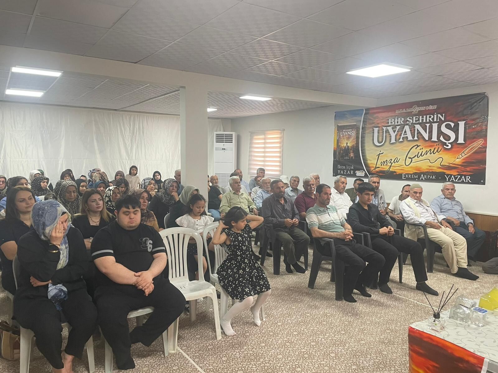 “Bir Şehrin Uyanışı” Kitabı Okurlarla Buluştu2