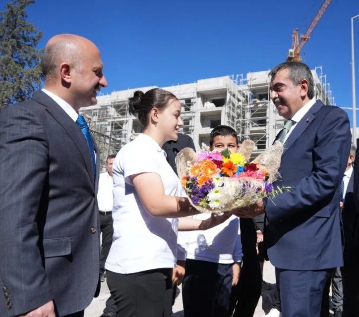 Dr. Necip Öztürk Ortaokulu İlk Yılında Zirveye Çıktı1