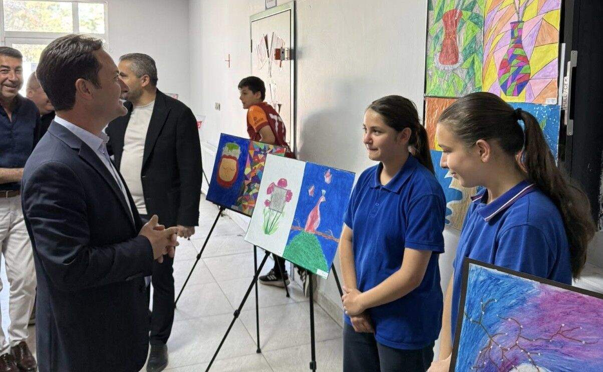 Gölbaşı'nda Öğrencilerin Resim Sergisi Açıldı2