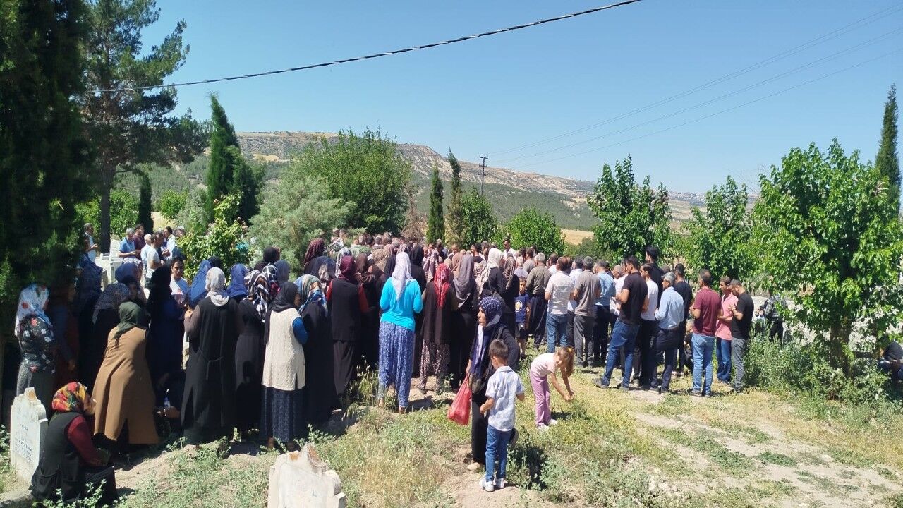 Isa Özkul Son Yolculuğuna Uğurlandı (6) (Özel)