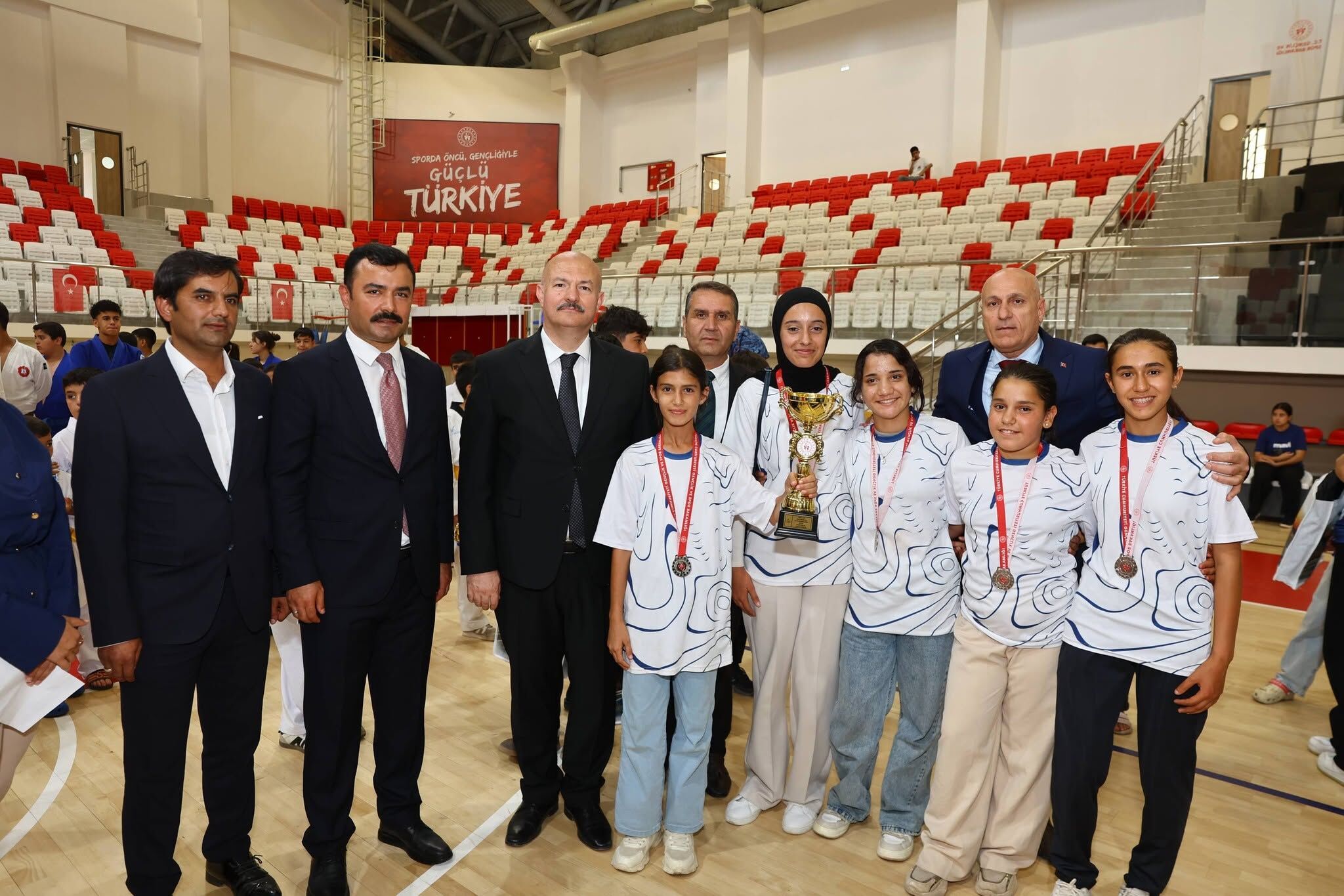 Kahta’ya Modern Spor Kompleksi Kazandırıldı (4)