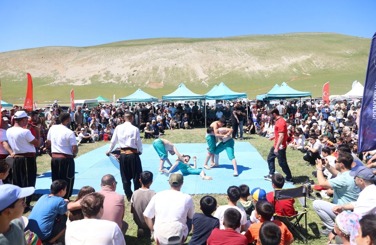 Karagöl'de Gençlik Ve Aile Buluşması Düzenlendi