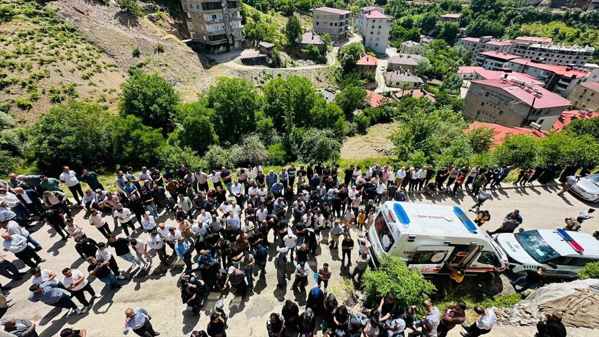 Uzman Çavuş Ailesine Kurşun Yağdırdı 4 Ölü