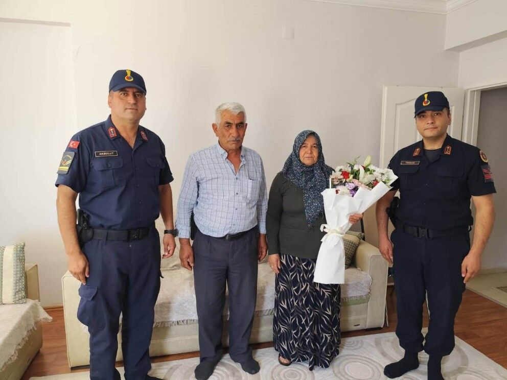 15 Temmuz'da Şehit Emanetlerine Anlamlı Ziyaret2
