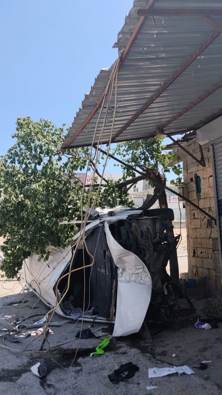 Adıyaman Kahta Kaza 8 Yaralı (3) (Orta)