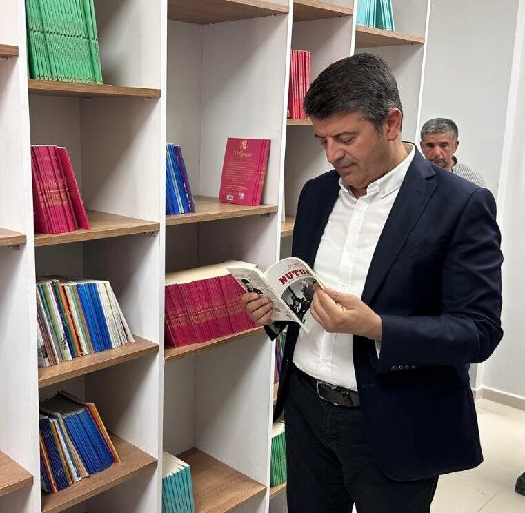 Adıyaman'a Binlerce Kitaplık Umut Desteği4