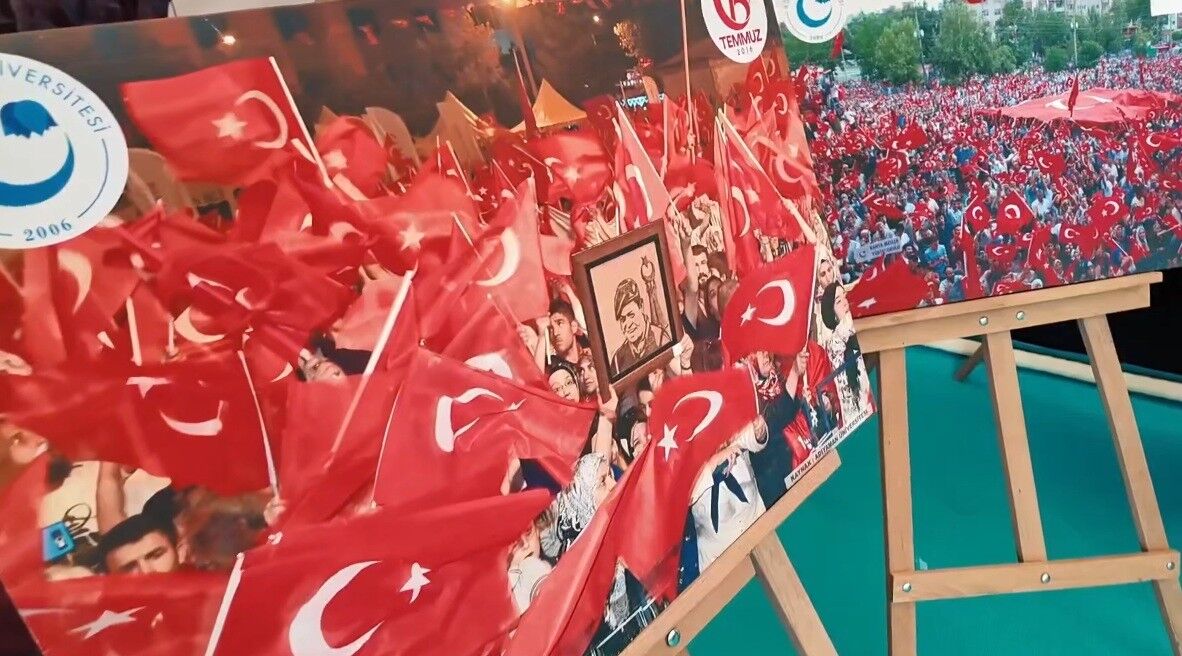 Adıyaman'da 15 Temmuz Anma Çadırı Ziyarete Açıldı3
