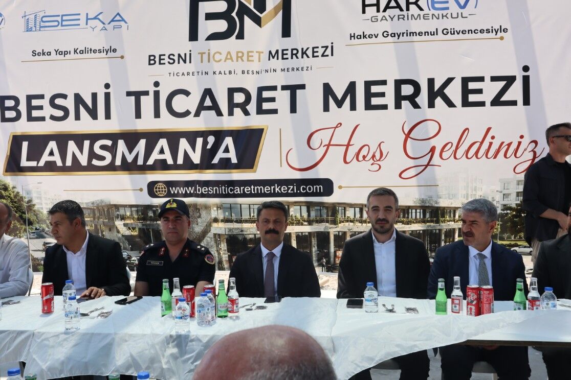 Besni Ticaret Merkezi Yatırımcıların Yeni Gözdesi Oluyor31