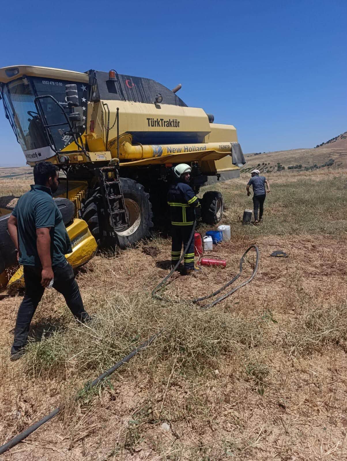 Besni'de Biçerdöver Yangını Kontrol Altına Alındı (1)