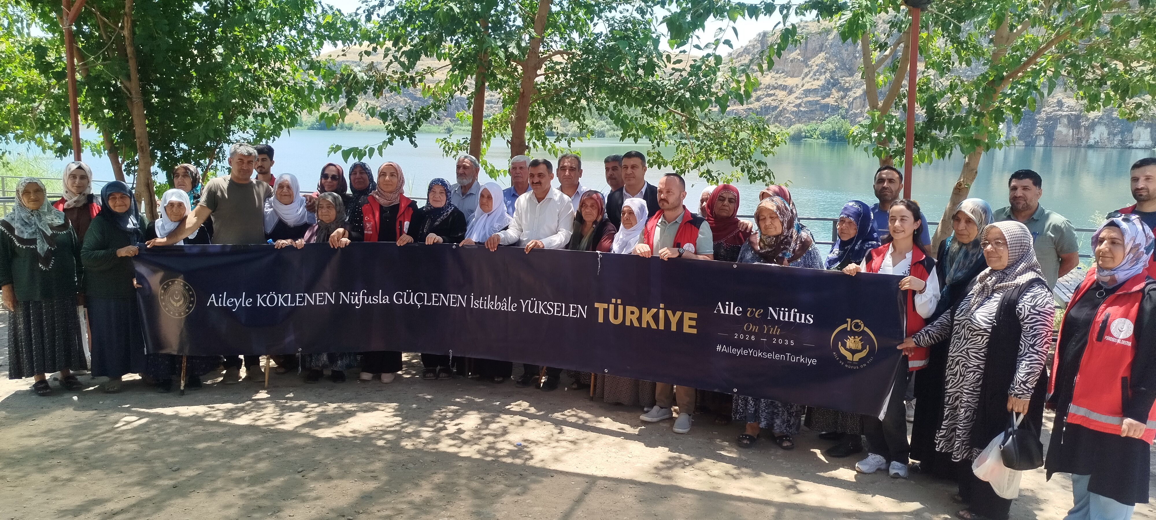 Besni'de Yaşlıların Kızılin Hayali Gerçek Oldu6