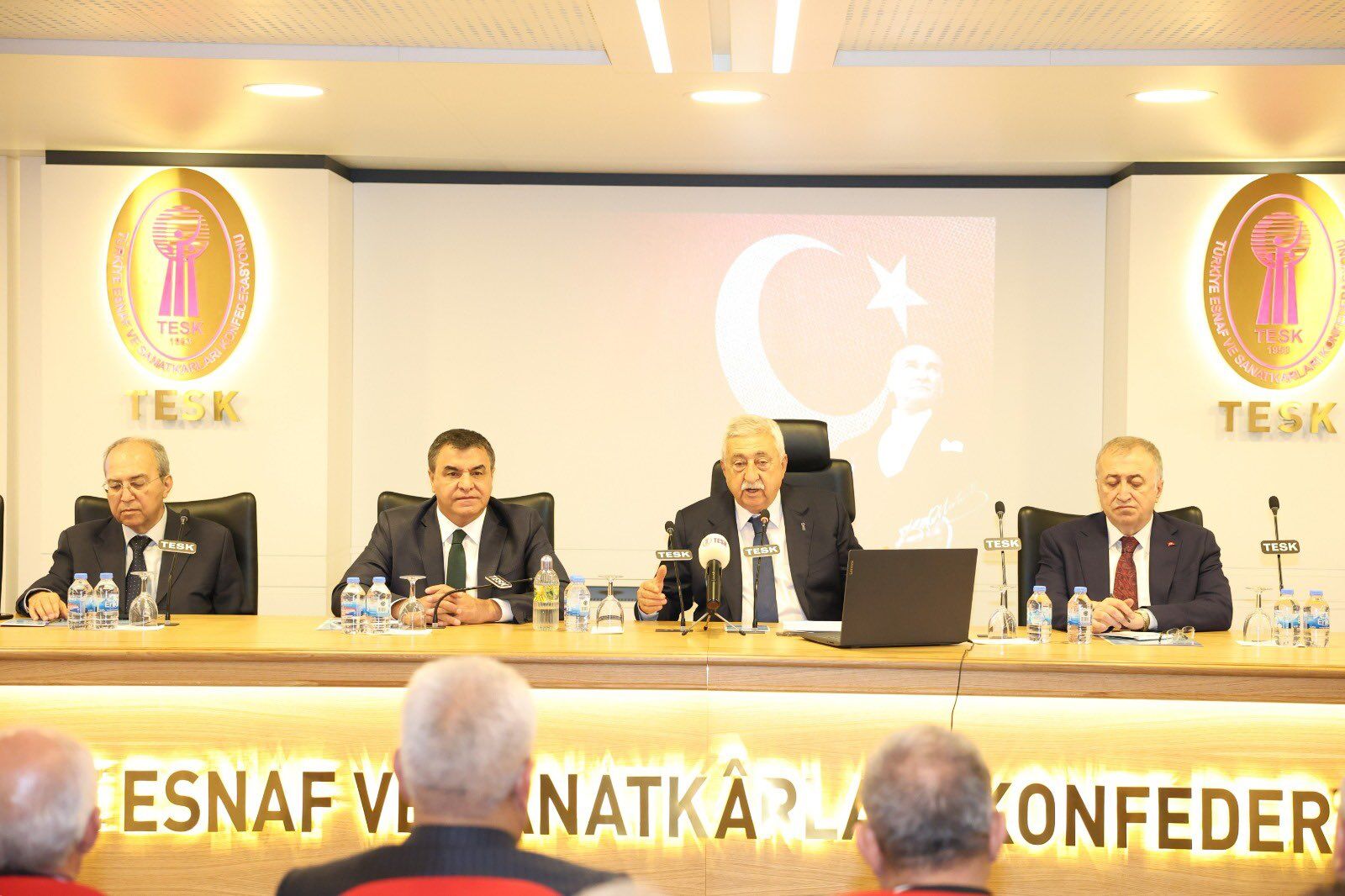 Esnaflar Yeni Merkez Binasına Kavuşuyor1