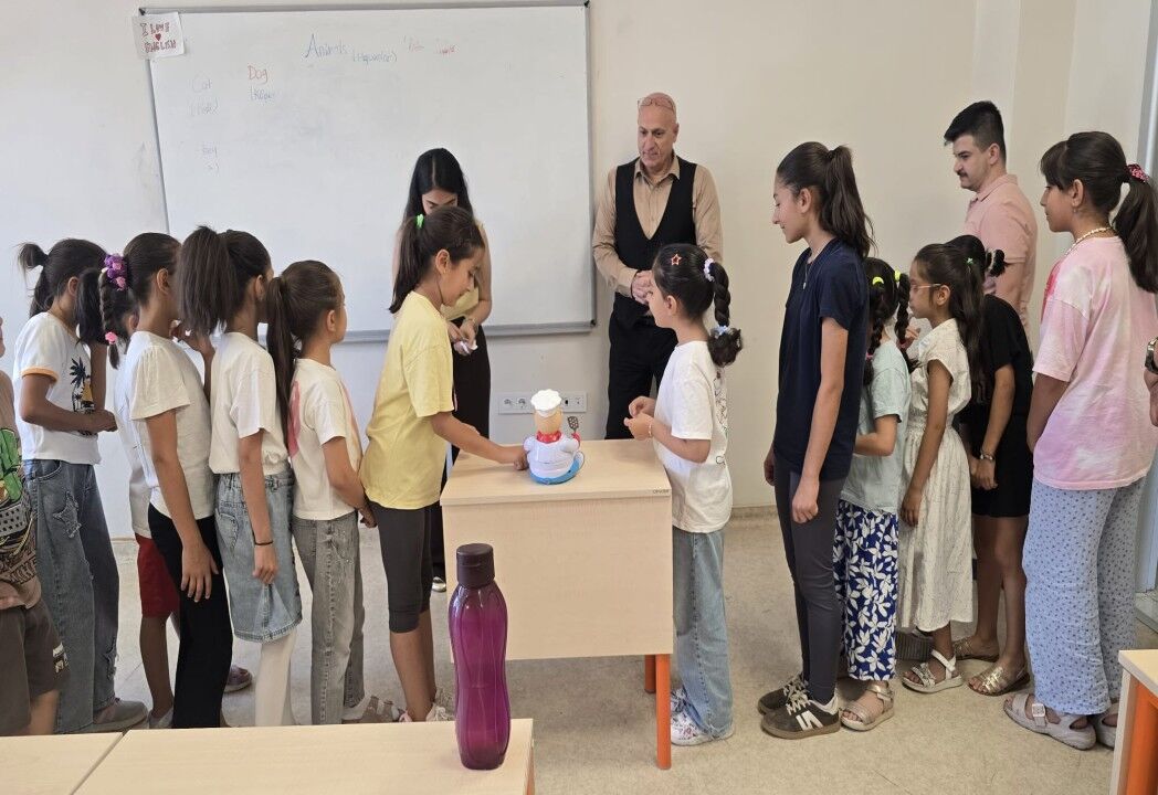 Hüseyin Elüstü Besni'de Gsb Yaz Kulüpleri Faaliyetlerini Inceledi (11) (Özel)