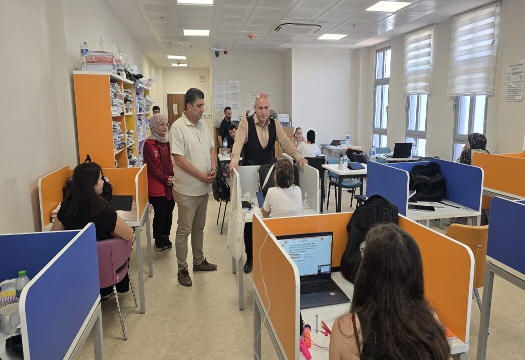 Hüseyin Elüstü Besni'de Gsb Yaz Kulüpleri Faaliyetlerini Inceledi (9) (Özel)