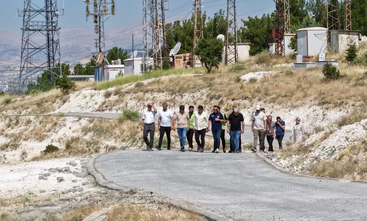 İl Özel İdaresi Mahmut El Ensari Türbesi'ni Yeniliyor1