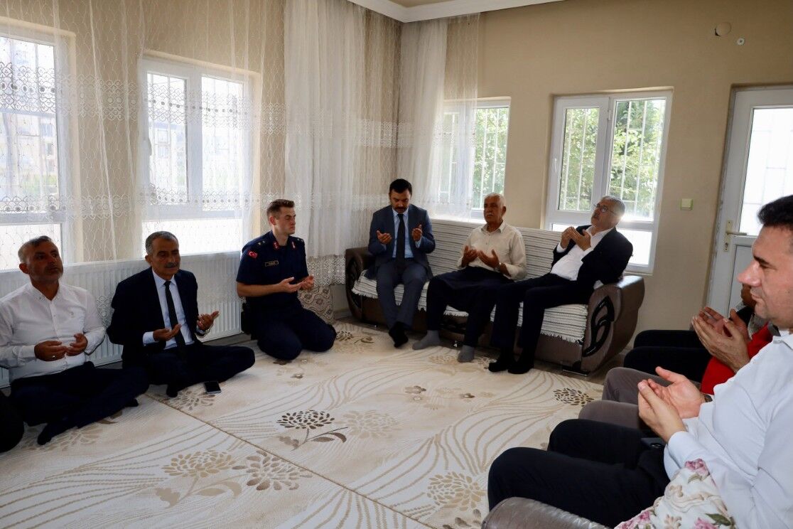 Kahta'da 15 Temmuz'da Şehit Aileleri Unutulmadı1