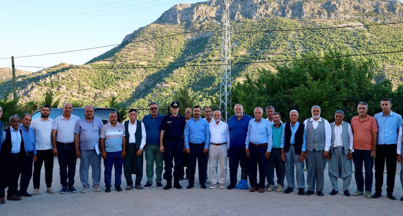 Kahta'da Deprem Konutları Yerinde Incelendi 1
