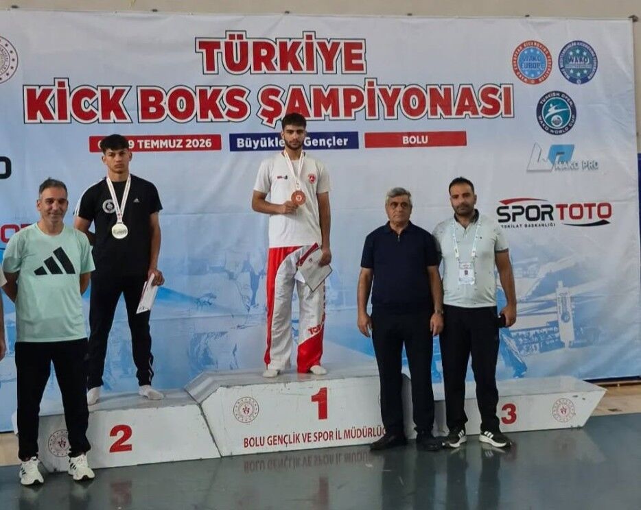 Kick Boks Şampiyonasında Adıyaman Rüzgarı Esti3