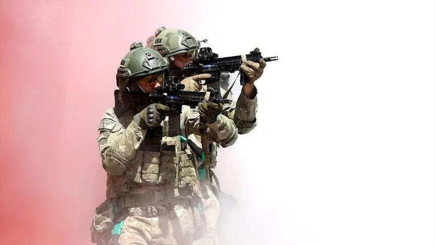 Türk Komandoları En Zorlu Görevlere Hazırlanıyor