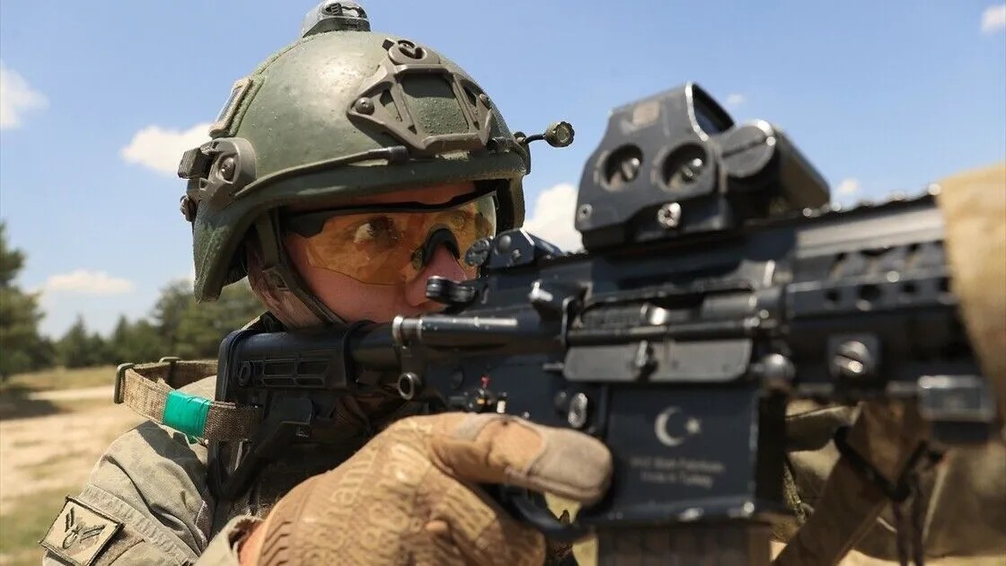 Türk Komandoları En Zorlu Görevlere Hazırlanıyor2