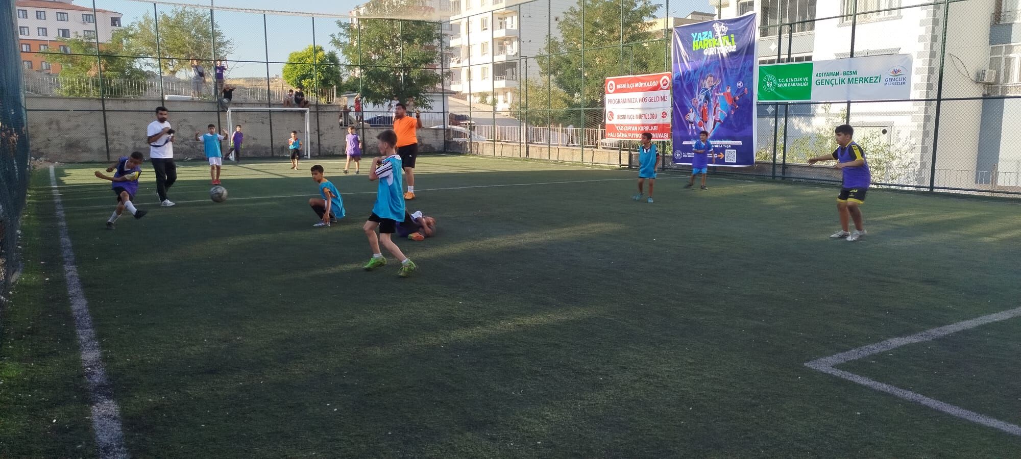 2. Besni’de 550 Öğrenci Spor Ve Kardeşlik İçin Aynı Sahadaydı