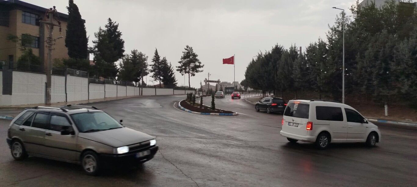 Besni’de Beklenen Yağmur Erken Geldi1