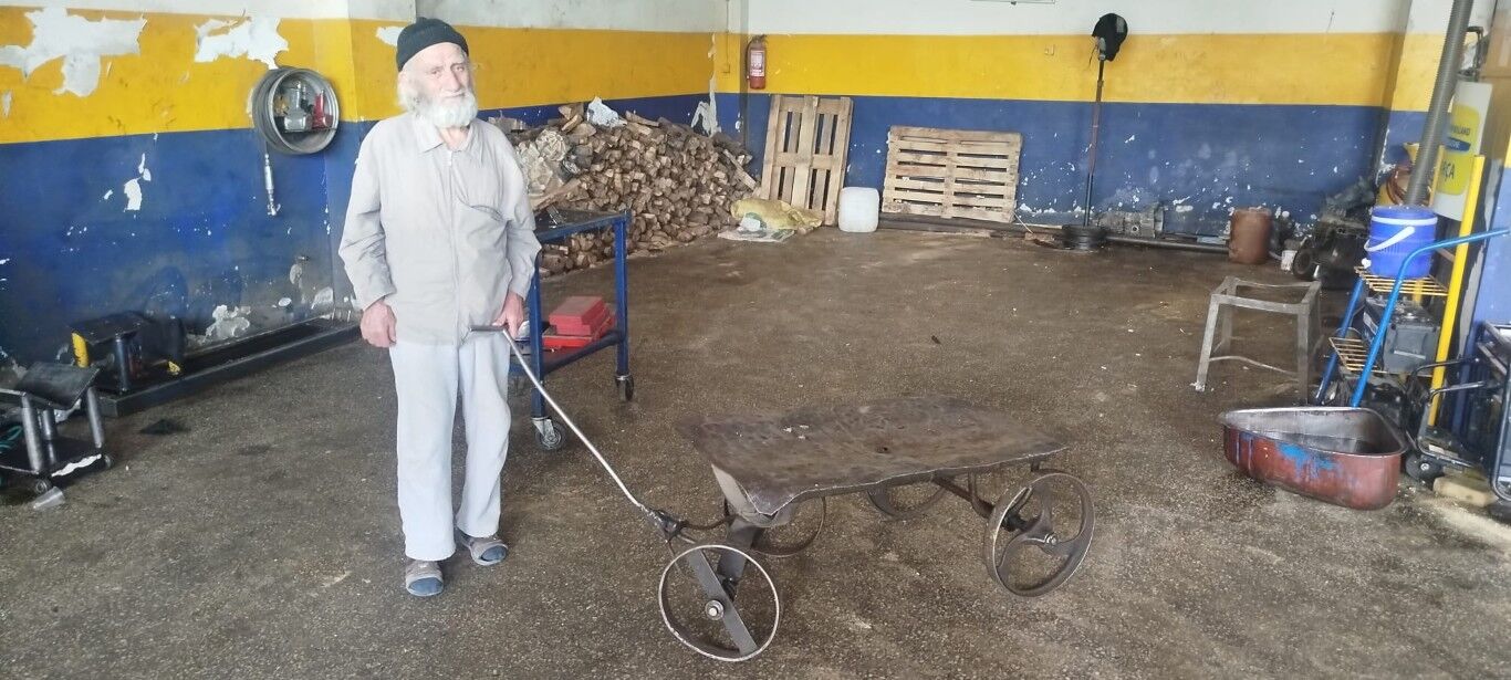 Besni’de İlk Tamir Dükkânını Açan Adam Abdi Usta2