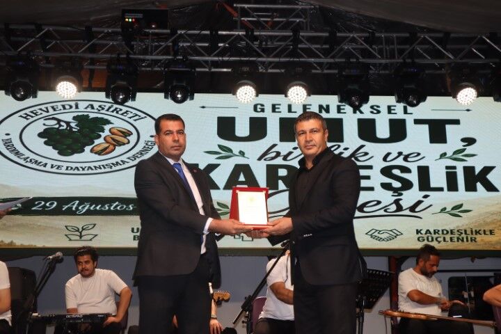 Besni'de Umut, Birlik Ve Kardeşlik Gecesi 5 Bin Kişiyi Buluşturdu (8) (Küçük)