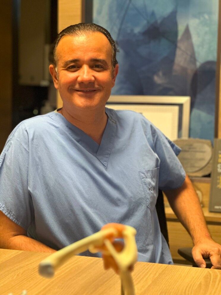 Çok Telefon Kullanan Çocuklarda Sinir Sıkışması Başlıyor Prof. Dr. Arel Gereli̇ 3