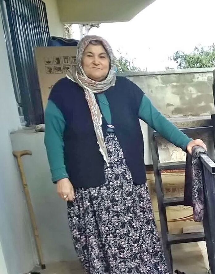 Elif Yalcindag(1)