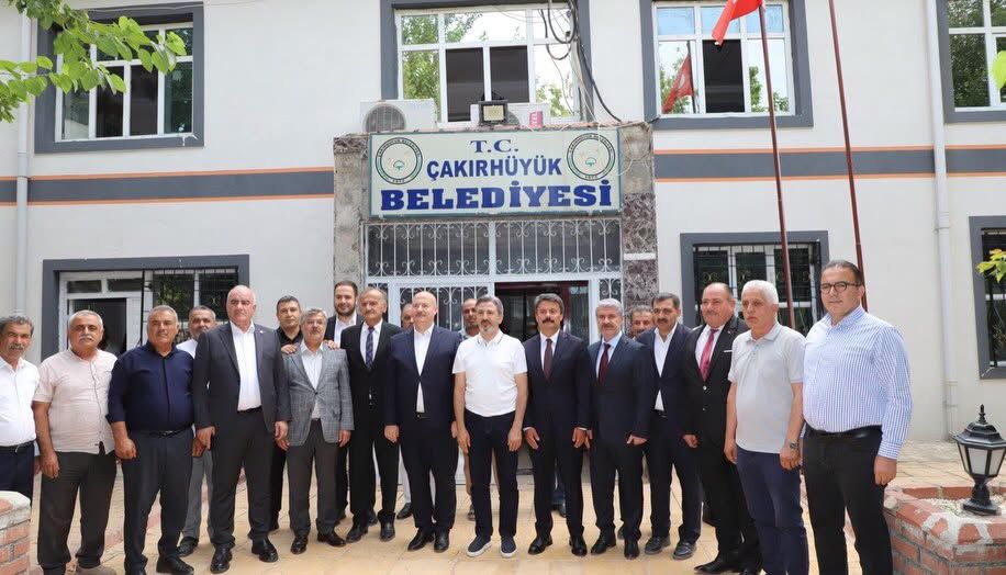 Özhan’dan Besni’de Yoğun Temas Trafiği Merkez, Belde Ve Köylerde Vatandaşlarla Buluştu (1)