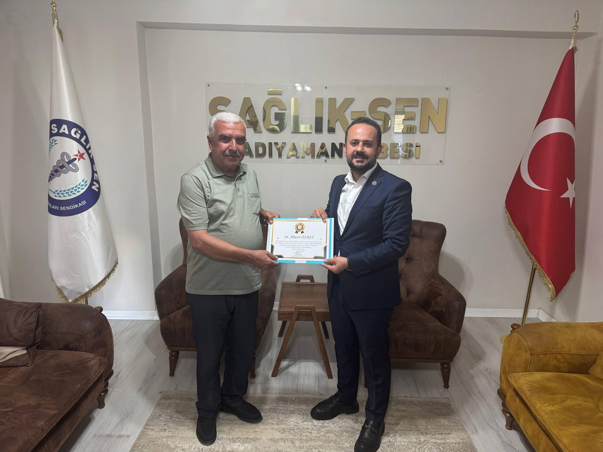 Sağliksen İlçe Başkanlari Deği̇şti̇ Adiyaman (6)