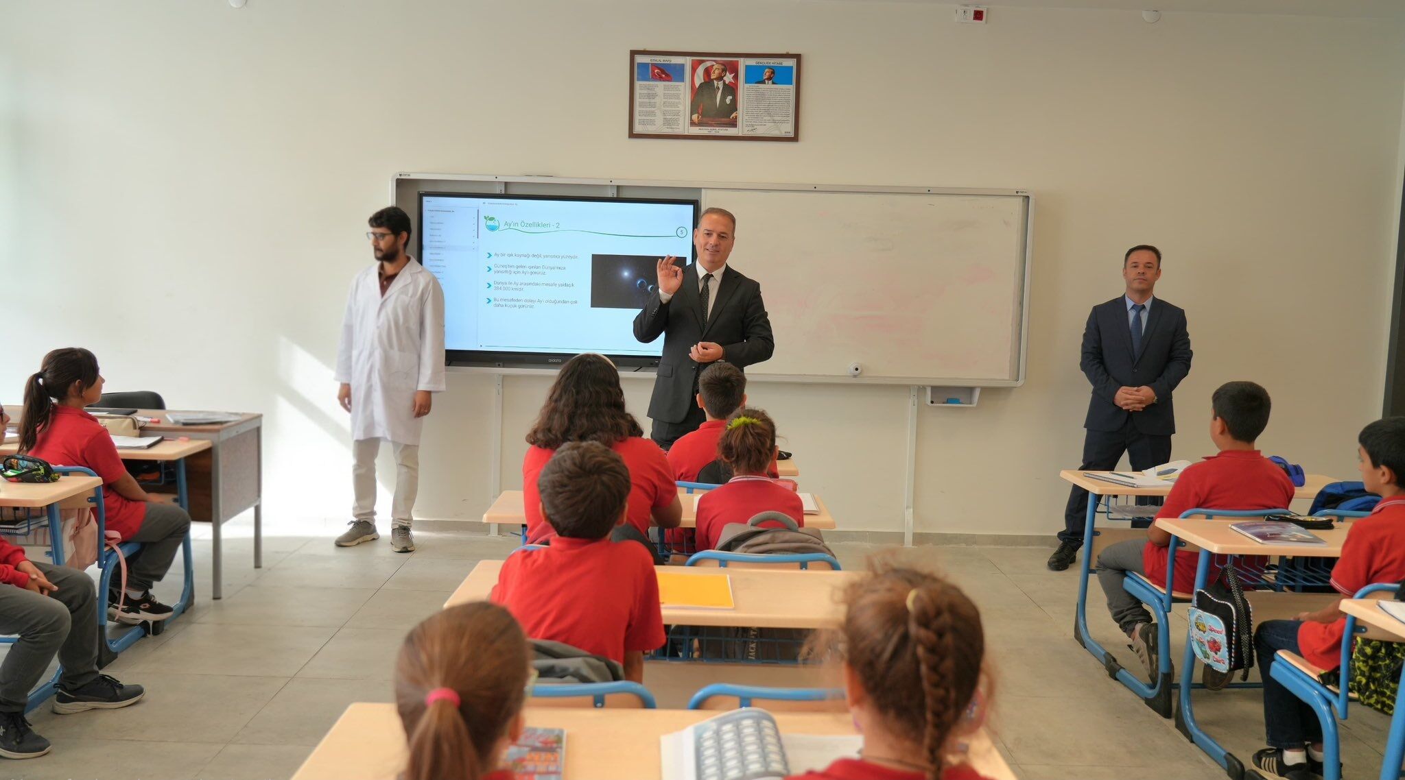 15 Temmuz Şehitler Ortaokuluna Eğitim Ziyareti (2)