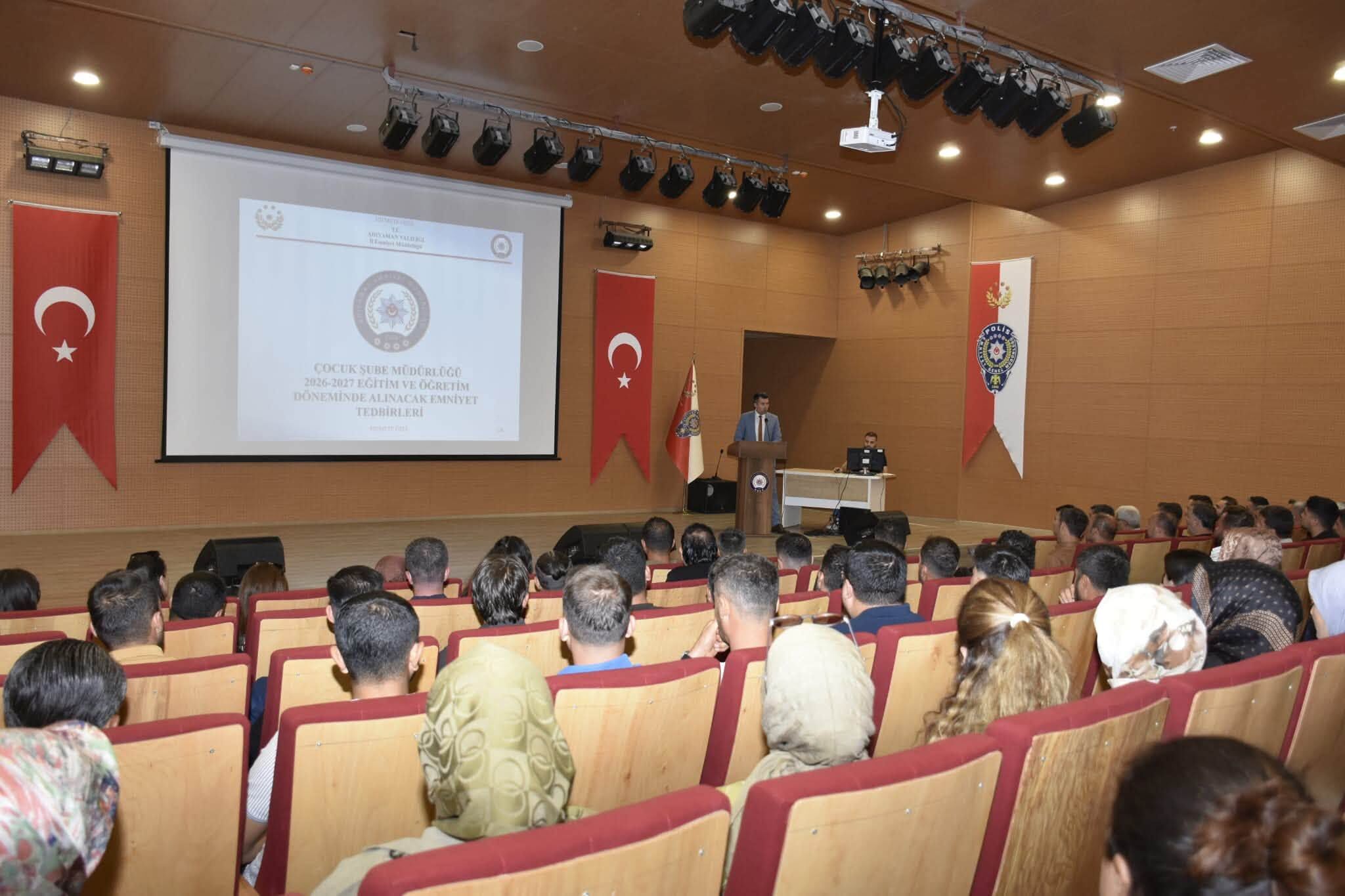 Adıyaman’da Okul Güvenliği Için Bahçe Görevlilerine Eğitim (2)