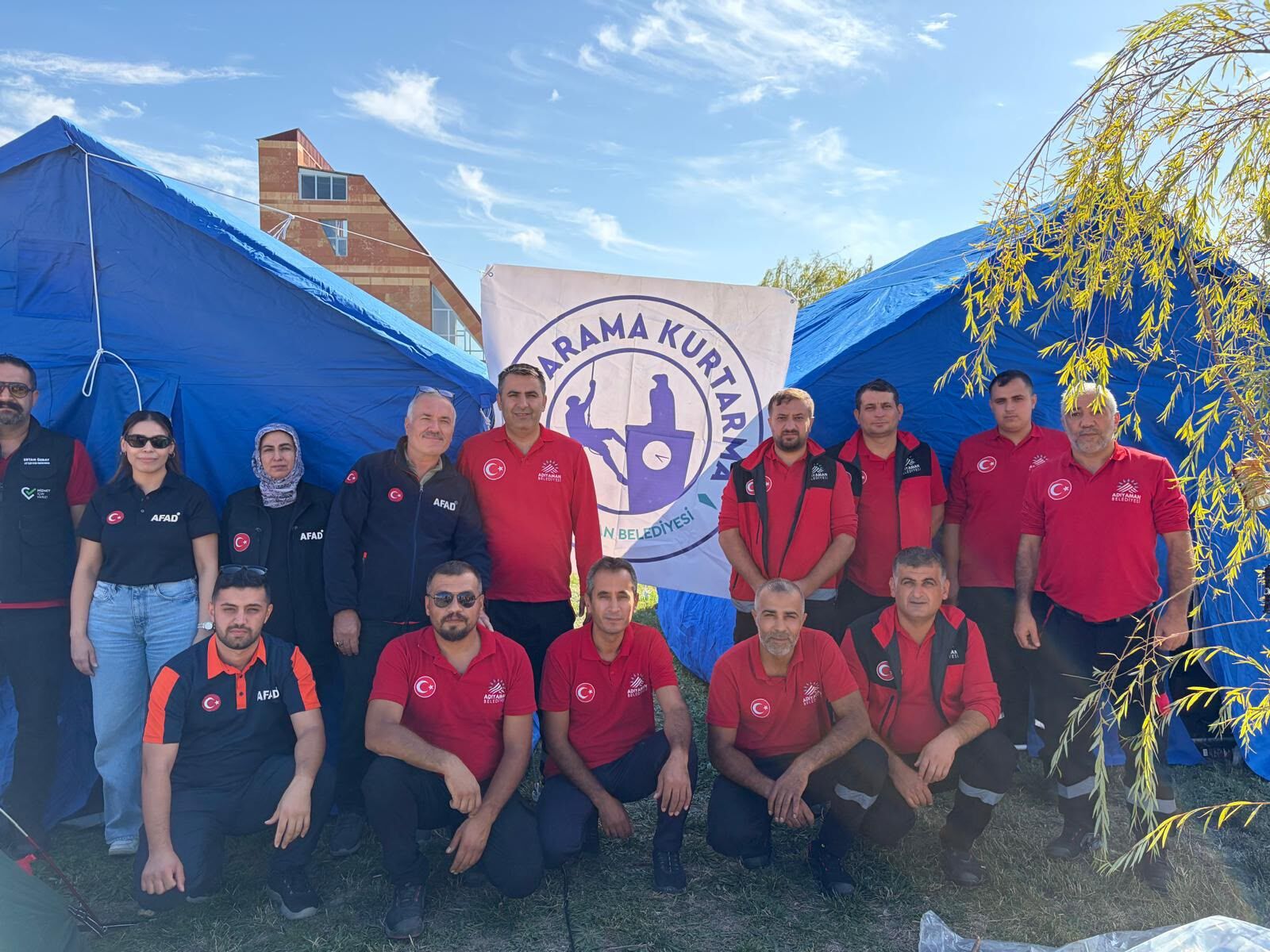 Adıyaman’ın 04.17 Ekibi Afet Kampında Başarıya İmza Attı (1)