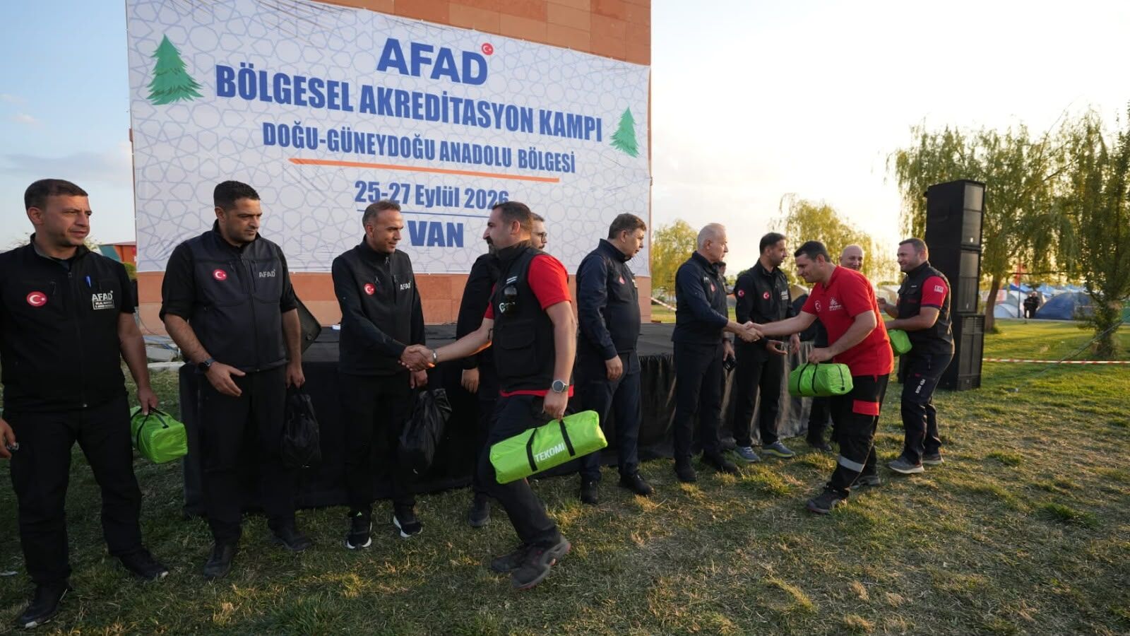 Adıyaman’ın 04.17 Ekibi Afet Kampında Başarıya İmza Attı (4)