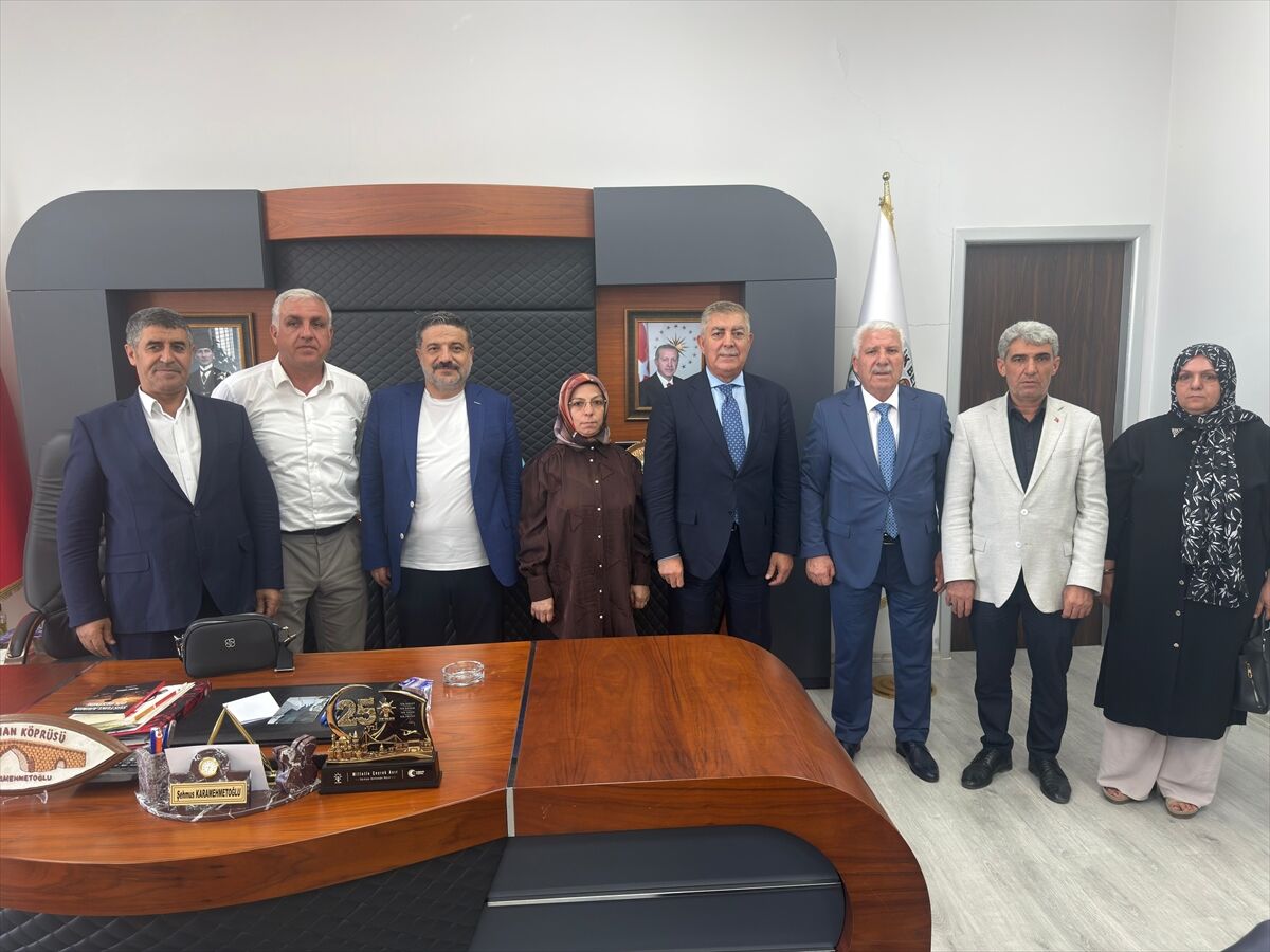 Gökçınar, Çermik'te Parti ve Esnaf Ziyareti Yaptı