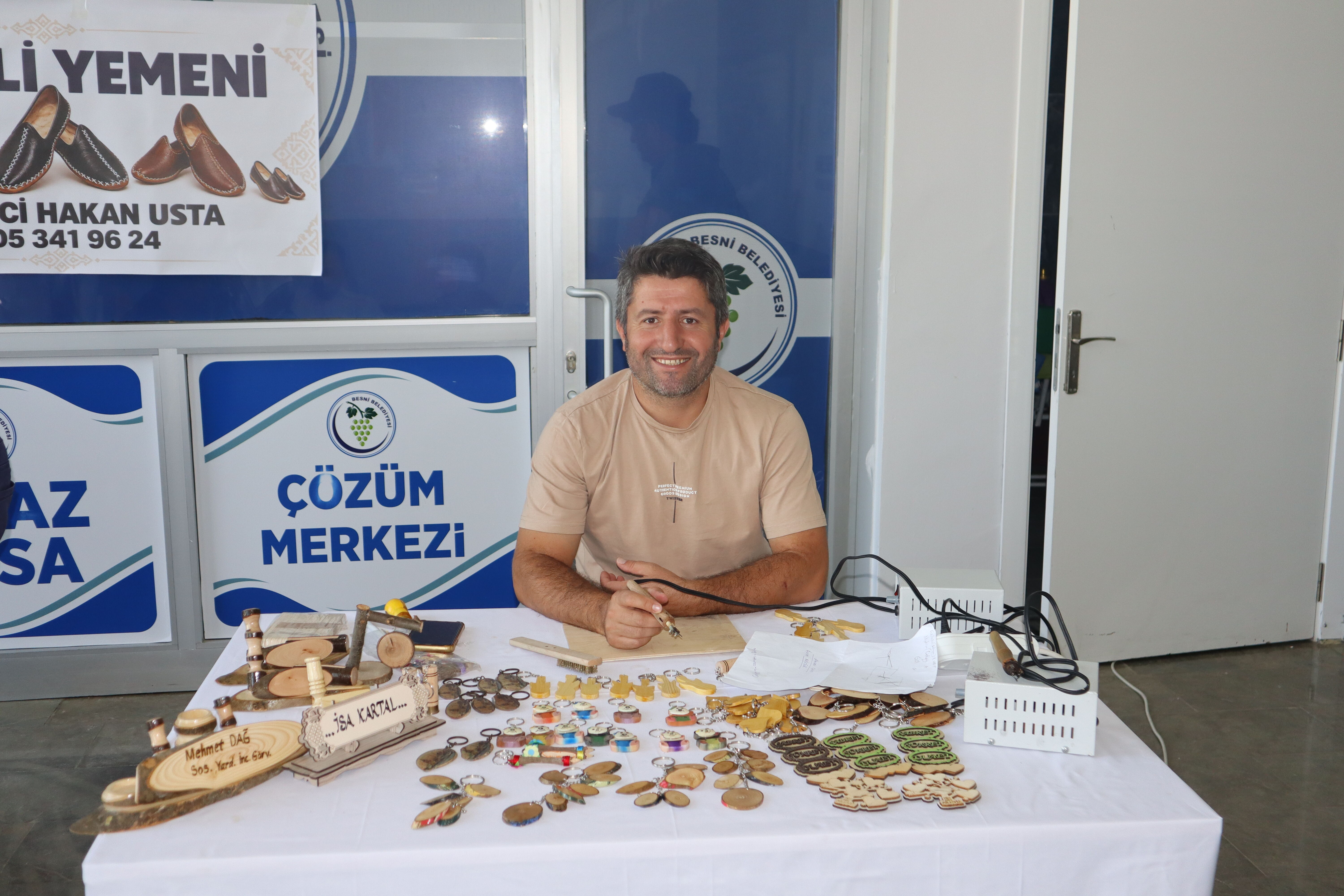 Besni Eğitim Bayramı’nda Bilimden Sanata Renkli Sergi (3)