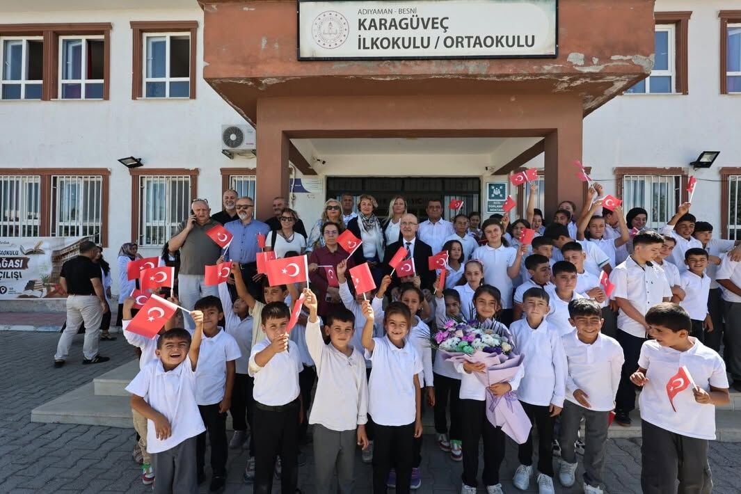 Besni Eğitim Bayramı’nda Iki Okula Yeni Kütüphane (6)
